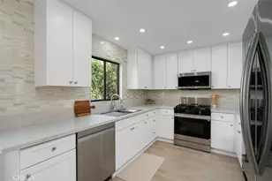 4218 Troost, Studio City, CA 91604 - Photo 22