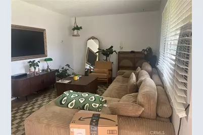 14703 Mesa Dr, Victorville, CA 92395 - Photo 20