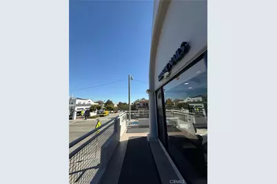 1229 #B Montana Avenue, Santa Monica, CA 90403 - Photo 2