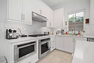 112 San Benito, Irvine, CA 92618 - Photo 16