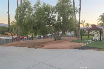 10881 Sunnyslope, Riverside, CA 92505 - Photo 2