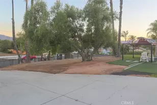 10881 Sunnyslope, Riverside, CA 92505 - Photo 2