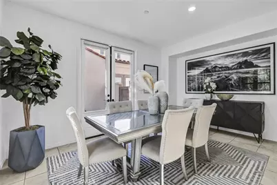 83 Mission, Irvine, CA 92620 - Photo 2