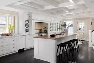 125 Kings Pl, Newport Beach, CA 92663 - Photo 36