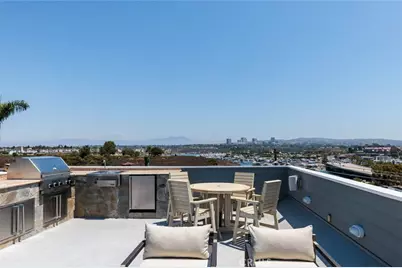 125 Kings Place, Newport Beach, CA 92663 - Photo 56