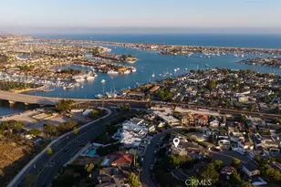 125 Kings Pl, Newport Beach, CA 92663 - Photo 66