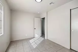 15212 Las Piedras Dr, Victorville, CA 92395 - Photo 18