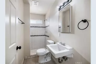 15212 Las Piedras Drive, Victorville, CA 92395 - Photo 16