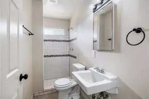 15212 Las Piedras Dr, Victorville, CA 92395 - Photo 16