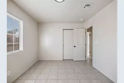 15212 Las Piedras Drive, Victorville, CA 92395 - Photo 20