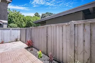 229 Springview, Irvine, CA 92620 - Photo 18