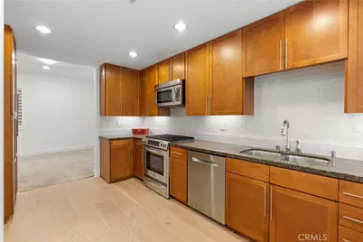 300 E 4th Street #205, Long Beach, CA 90802 - Photo 6