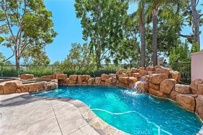 40 Mancera, Rancho Santa Margarita, CA 92688 - Photo 2