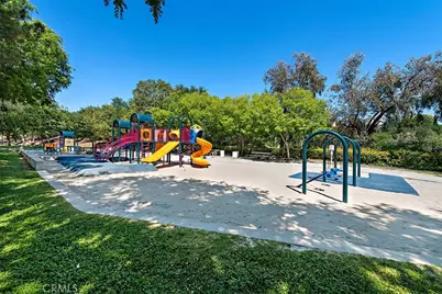 21111 Briarwood Lane, Rancho Santa Margarita, CA 92679 - Photo 36