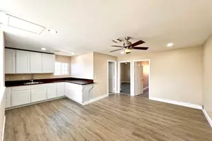 900 S Hayward, Anaheim, CA 92804 - Photo 30