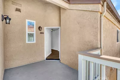 2000 Pacific Coast Hwy #309, Huntington Beach, CA 92648 - Photo 8