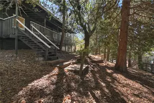 912 Berne, Crestline, CA 92325 - Photo 32