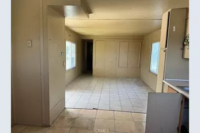 640 Apache, Perris, CA 92570 - Photo 2