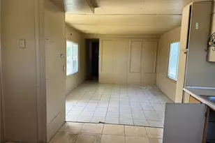 640 Apache, Perris, CA 92570 - Photo 2