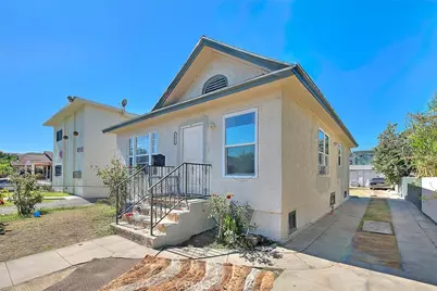 6915 Bonsallo, Los Angeles, CA 90044 - Photo 2