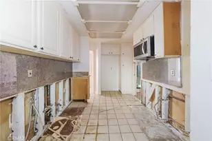 8455 Fountain Ave, West Hollywood, CA 90069 - Photo 10