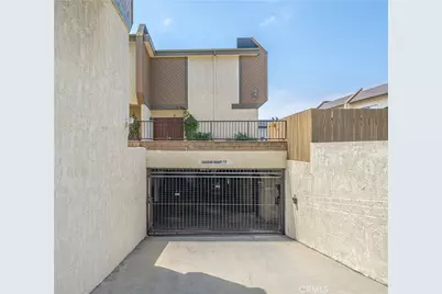 1988 Junipero Avenue, Signal Hill, CA 90755 - Photo 38
