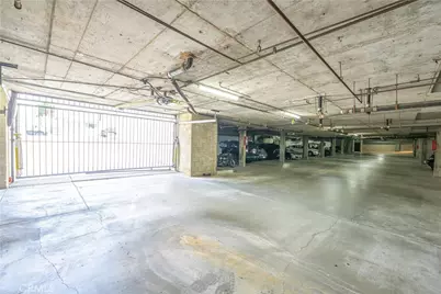 1988 Junipero Avenue, Signal Hill, CA 90755 - Photo 40