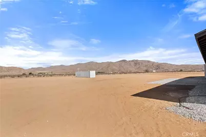 11725 Lagartijo Drive, Apple Valley, CA 92308 - Photo 34
