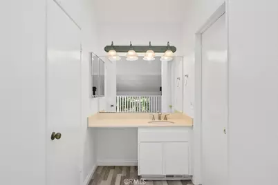 37 Lakepines, Irvine, CA 92620 - Photo 18