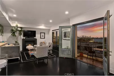 718 N Croft Avenue #Ph1, West Hollywood, CA 90069 - Photo 2