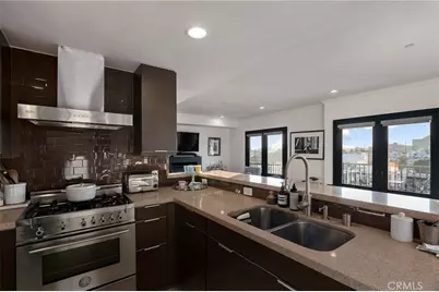 718 N Croft Avenue #Ph1, West Hollywood, CA 90069 - Photo 18