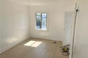 1818 W 81st, Los Angeles, CA 90047 - Photo 30