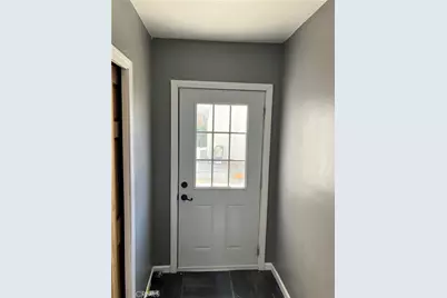 1818 W 81st, Los Angeles, CA 90047 - Photo 38