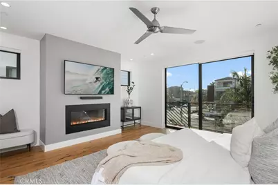 1004 Huntington, Huntington Beach, CA 92648 - Photo 22