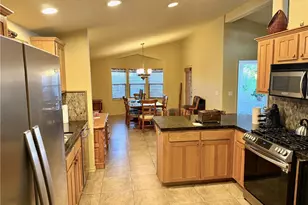 18601 Newland, Huntington Beach, CA 92646 - Photo 14