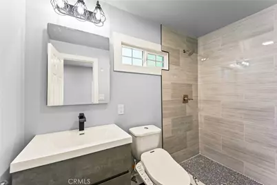 379 Buena Loma, Altadena, CA 91001 - Photo 16