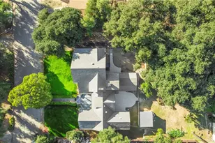 379 Buena Loma, Altadena, CA 91001 - Photo 30