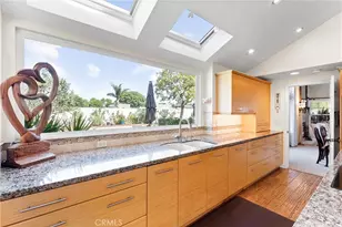 39 Foxboro, Irvine, CA 92614 - Photo 8