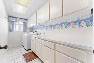 39 Foxboro, Irvine, CA 92614 - Photo 22