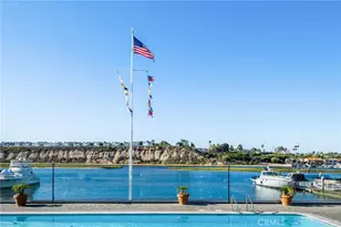 11 Saratoga, Newport Beach, CA 92660 - Photo 34