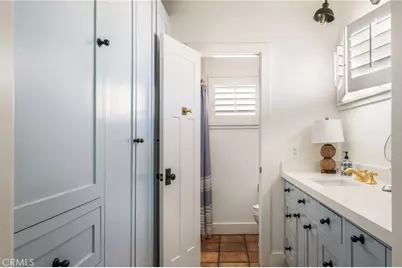 11 Saratoga, Newport Beach, CA 92660 - Photo 18