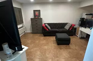 635 N Bristol, Santa Ana, CA 92703 - Photo 16
