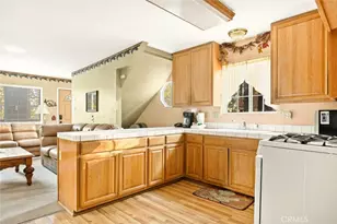 42557 La Cerena, Big Bear Lake, CA 92315 - Photo 12