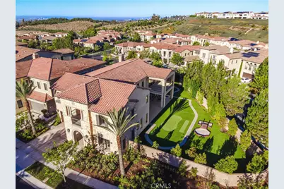 111 Lanzon, Irvine, CA 92602 - Photo 40