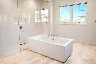 111 Lanzon, Irvine, CA 92602 - Photo 24