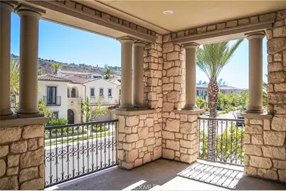 111 Lanzon, Irvine, CA 92602 - Photo 20