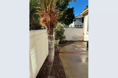 56 Seacountry Lane, Rancho Santa Margarita, CA 92688 - Photo 18