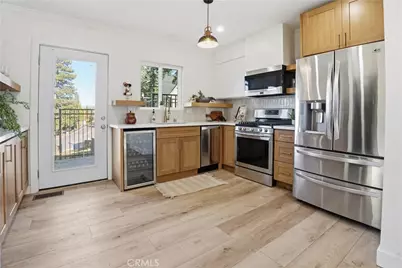 27981 Lakes Edge Road, Lake Arrowhead, CA 92352 - Photo 30