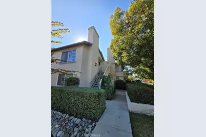 22 Exeter #23, Irvine, CA 92612 - Photo 2