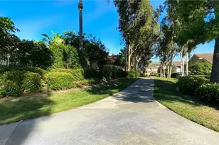 181 S Cross Creek Rd, Orange, CA 92869 - Photo 20